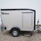 Cheval Liberté Debon C255 V2 Alu – 1300 kg Blackbox-Anhänger mit Seitentür