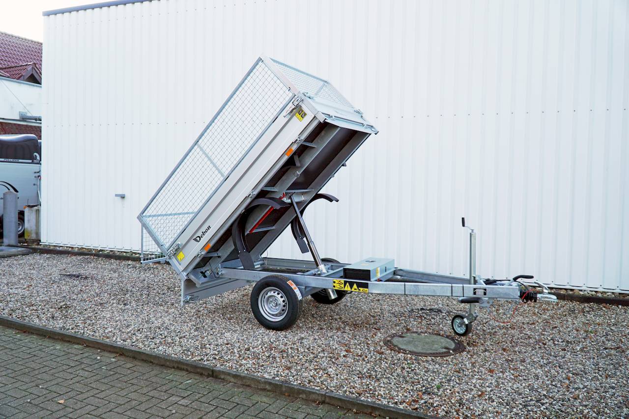 Cheval Liberté Debon PW0 Lux – 1500 kg Heckkippanhänger mit Gitteraufsatz – 250 x 160 x 90 cm – Elektrische Pumpe