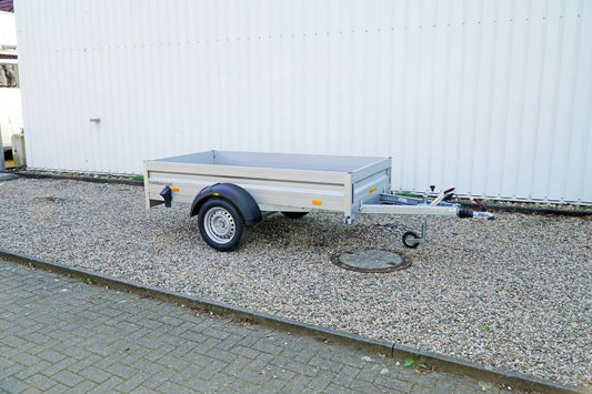 Humbaur ha 132513 – Flachaufbau – 1,3 t – 2,51 m x 1,31 m x 0,35 m – Frontklappe – gebremst