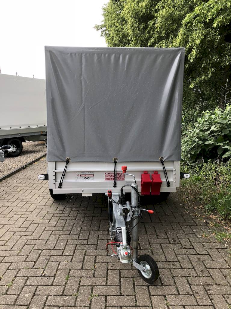 Koch 4.13 Anhänger – geschlossener Anhänger – 1,3 t – 2,5 m x 1,25 m x 1,3 m – gebremst